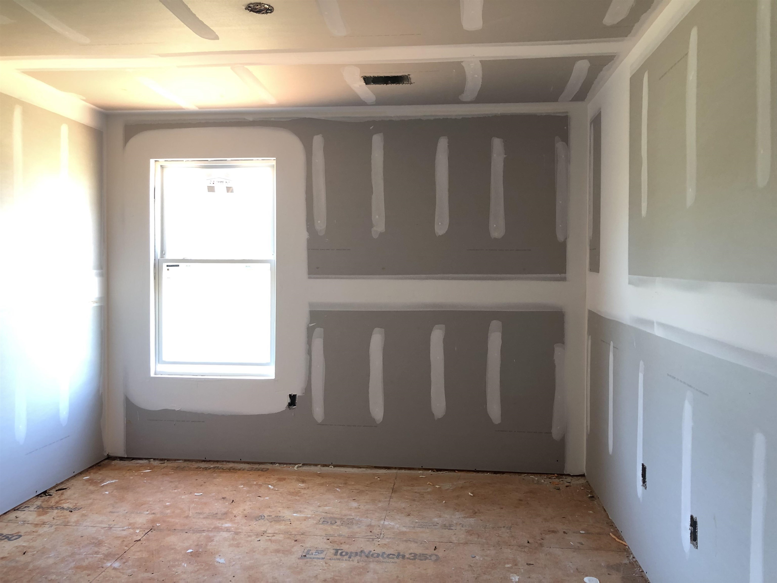 1243 Twin Bridge Road Gaffney, SC 29341 - Photo 8 of 18