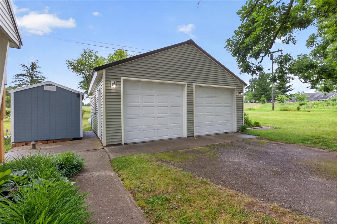 12081 Snow Road Hanover, MI 49241 - Photo 24 of 41