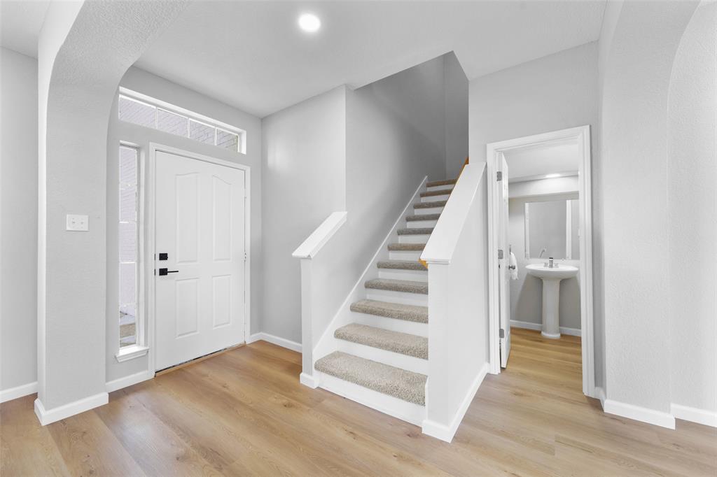 6225 Bear Run Road The Colony, TX 75056 - Photo 5 of 28 Gallery Image 5