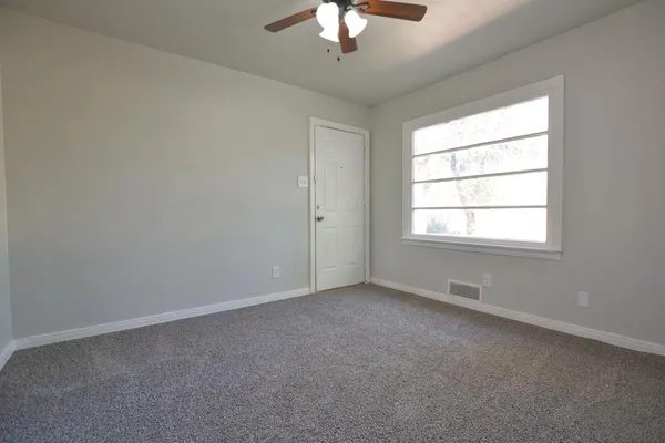 $1,275 | 4014 44th Street, Lubbock, TX 79413
