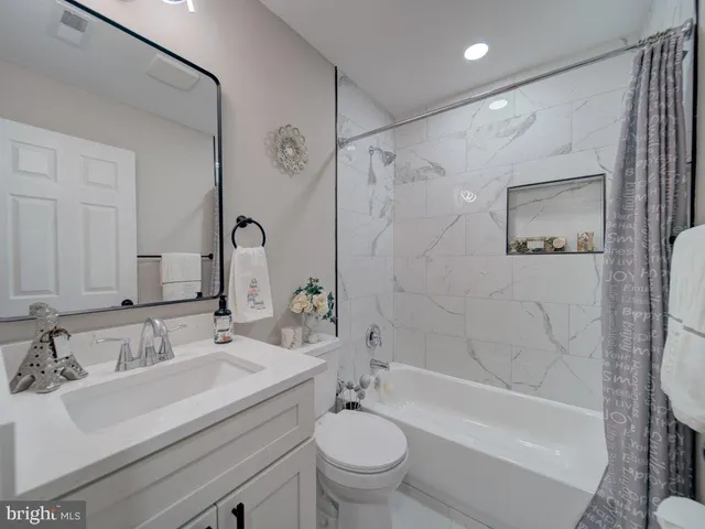 $439,000 | 8305 Warren Drive, Pomfret, MD 20675