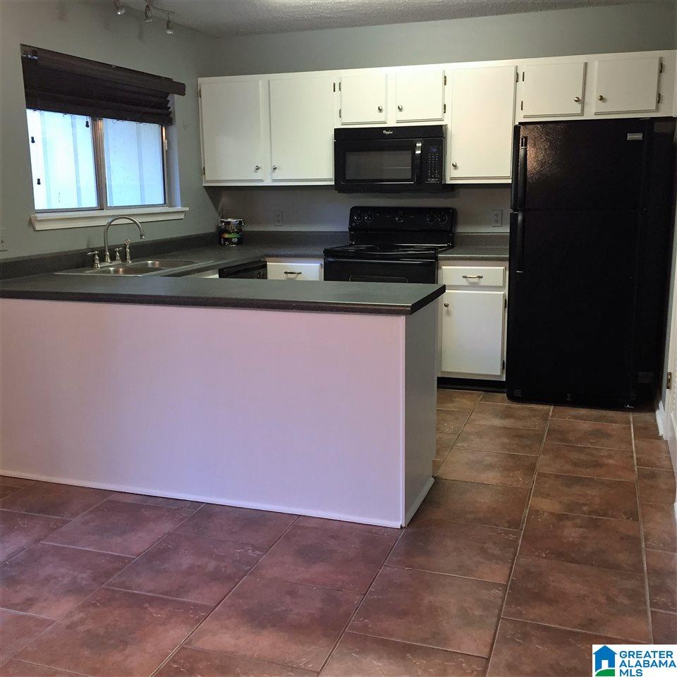 3914 Watermelon Road, Unit 310B Northport, AL 35473 - Photo 5 of 24