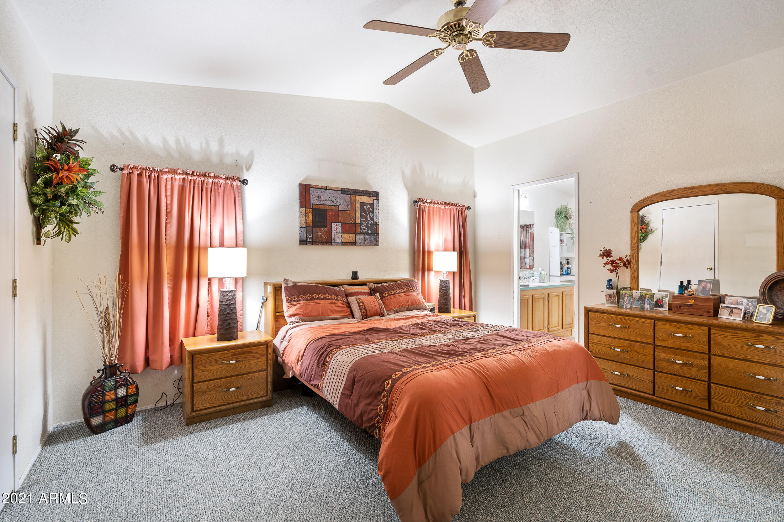2661 South Acacia Road Apache Junction, AZ 85119 - Photo 12 of 19 2661 Acacia (12 of 22)