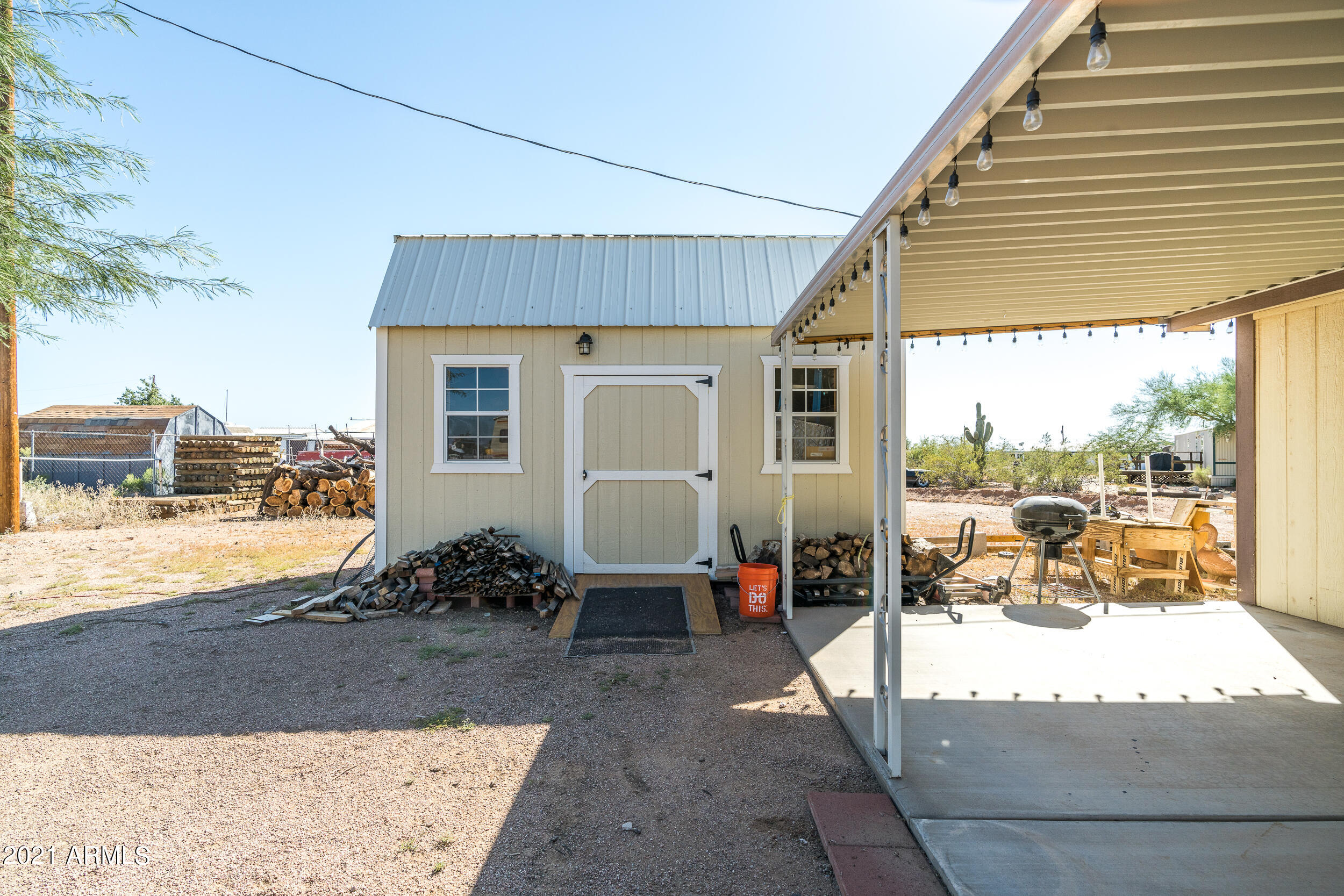 2661 South Acacia Road Apache Junction, AZ 85119 - Photo 18 of 19 2661 Acacia (19 of 22)