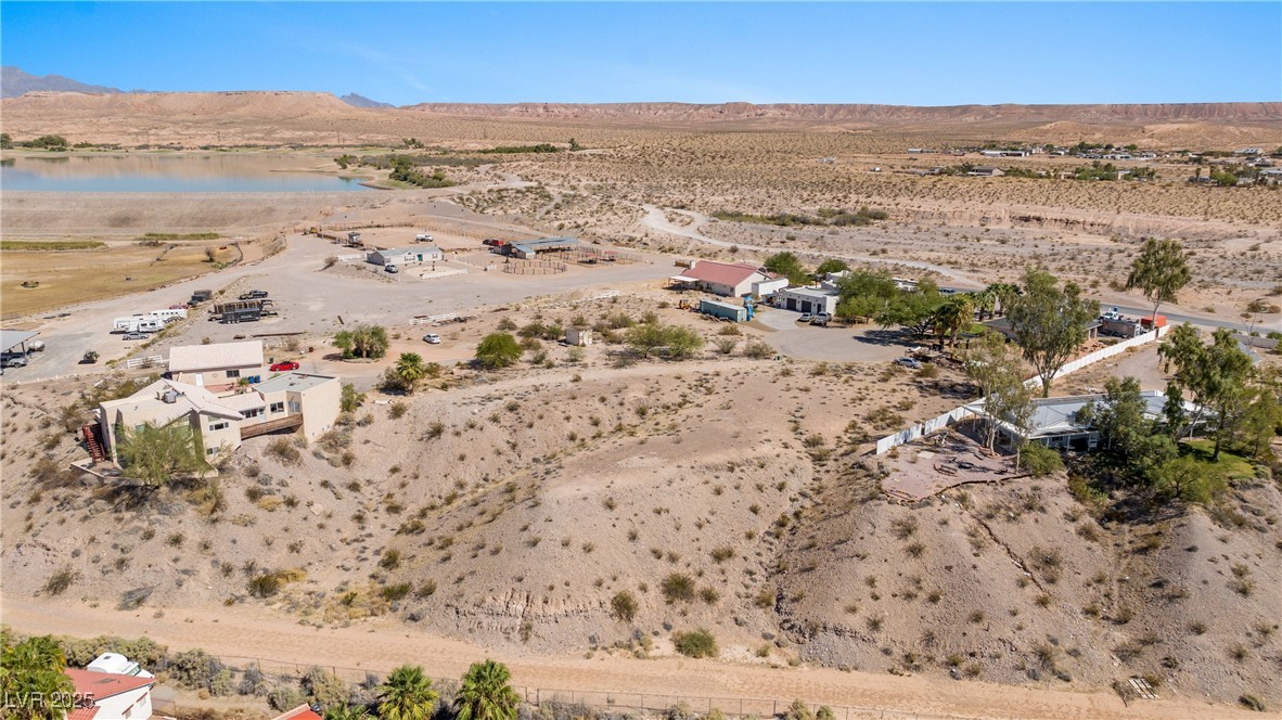 Overview of rural landscape with a desert landscap