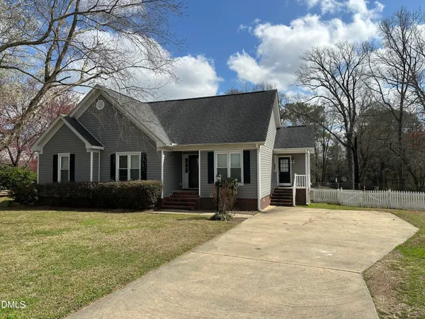 $259,900 | 120 Summerdale Drive, Pikeville, NC 27863