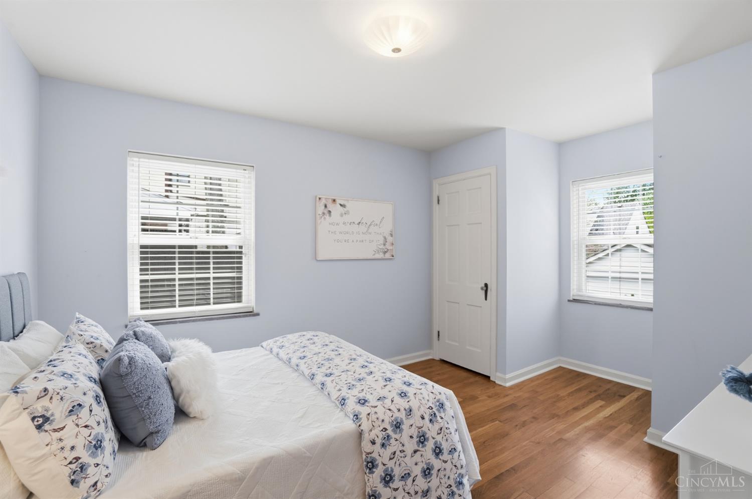 3863 Homewood Road Cincinnati, OH 45227 - Photo 15 of 44