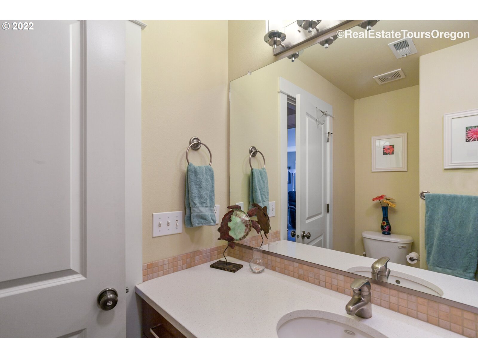 12822 Boones Ferry Road Lake Oswego, OR 97035 - Photo 27 of 32 Gallery Image 27