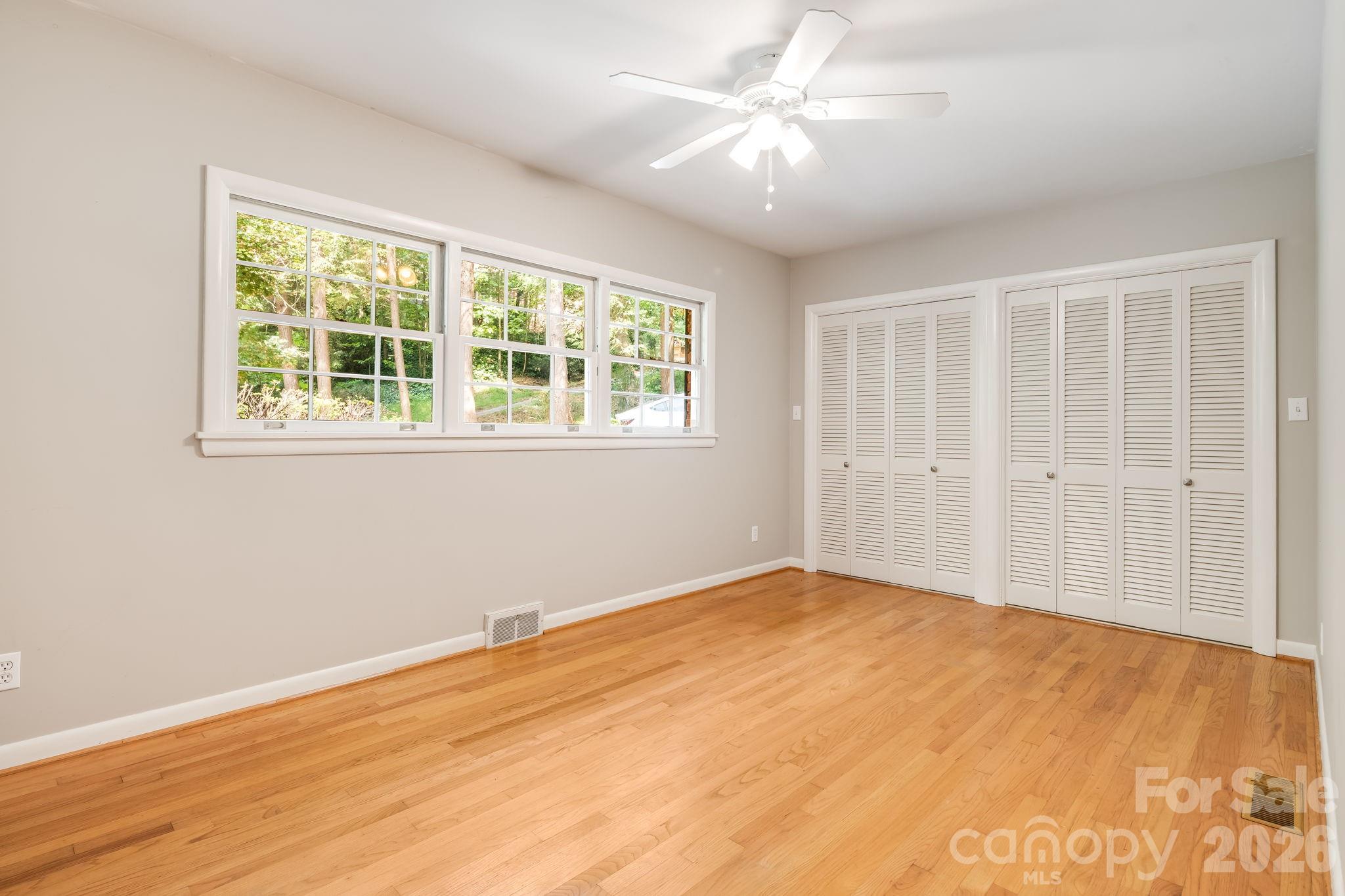 165 Cherokee Road Asheville, NC 28804 - Photo 19 of 37 Gallery Image 19