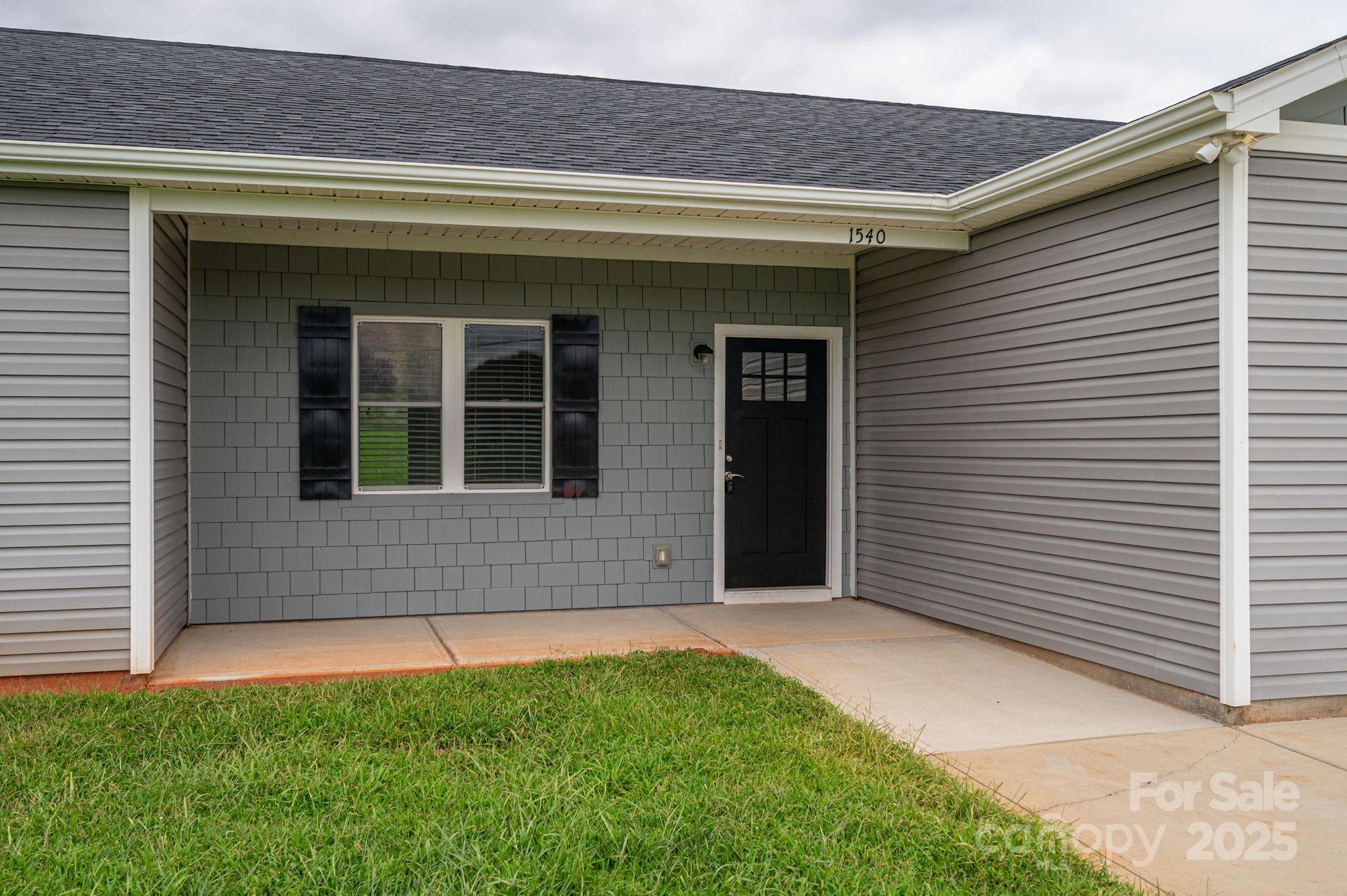 1540 Null Road Lincolnton, NC 28092 - Photo 3 of 27 Gallery Image 3