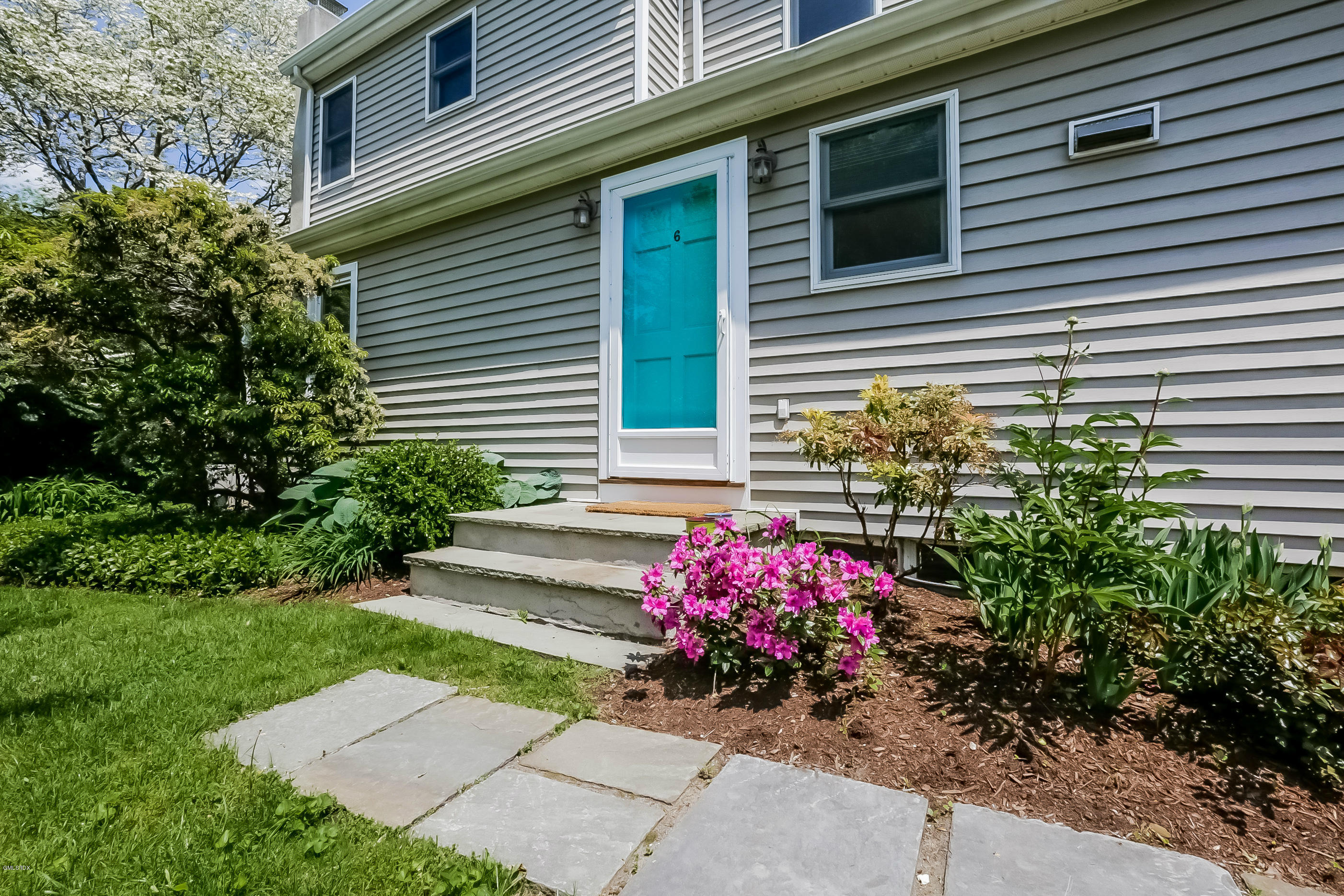 6 Fitch Lane Riverside, CT 06878 - Photo 3 of 42 005-Front_View-995820-print