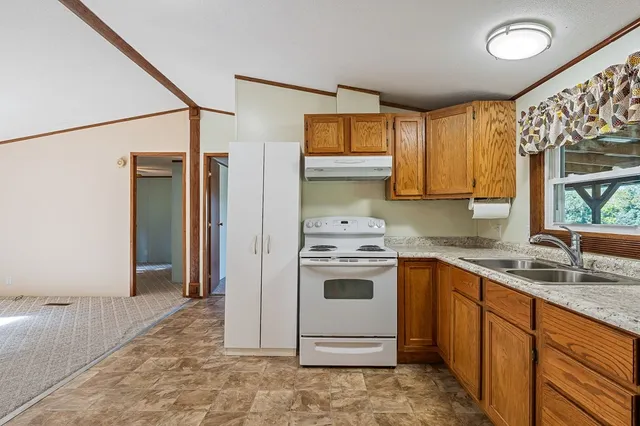 $199,900 | 370 Jay Hutchings Road, Sparta, TN 38583