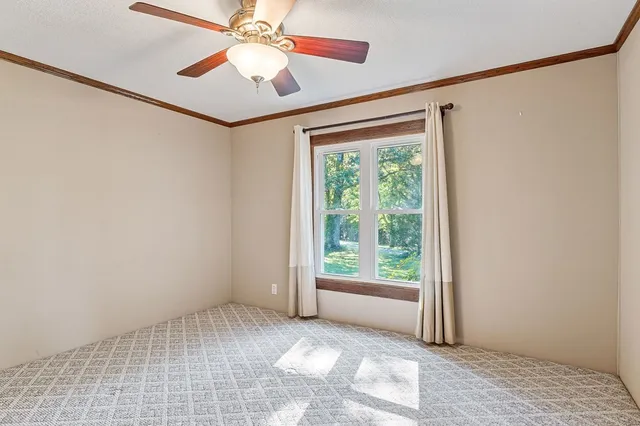 $199,900 | 370 Jay Hutchings Road, Sparta, TN 38583