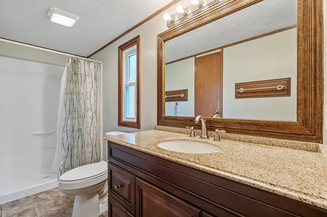 $199,900 | 370 Jay Hutchings Road, Sparta, TN 38583