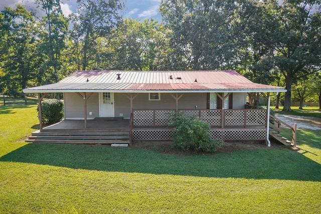 $199,900 | 370 Jay Hutchings Road, Sparta, TN 38583