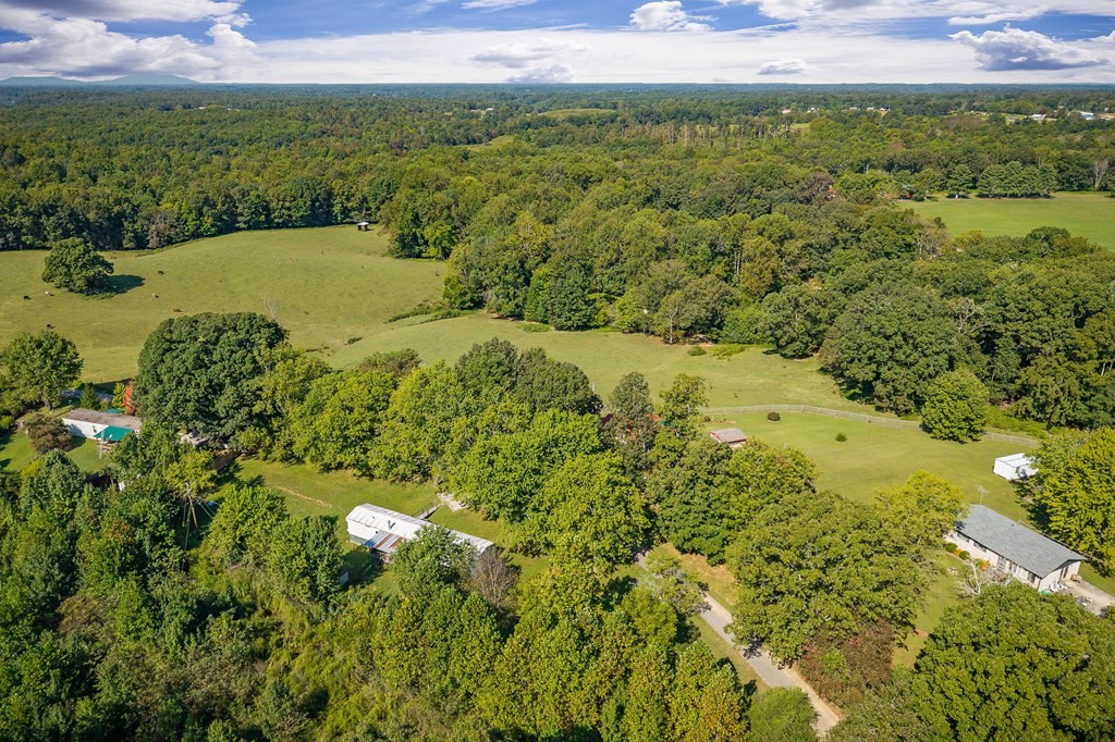 370 Jay Hutchings Road Sparta, TN 38583 - Photo 31 of 32