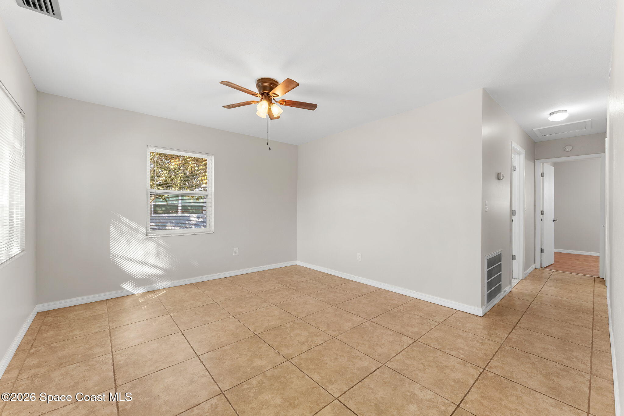 1045 Collins Street Melbourne, FL 32935 - Photo 4 of 29 1045 Collins St (20)