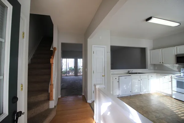 $1,795 | 205 Canyon Lake Circle, Morrisville, NC 27560