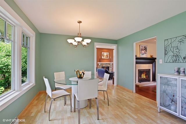 231 Middaugh Road Clarendon Hills, IL 60514 - Photo 8 of 25 Gallery Image 8