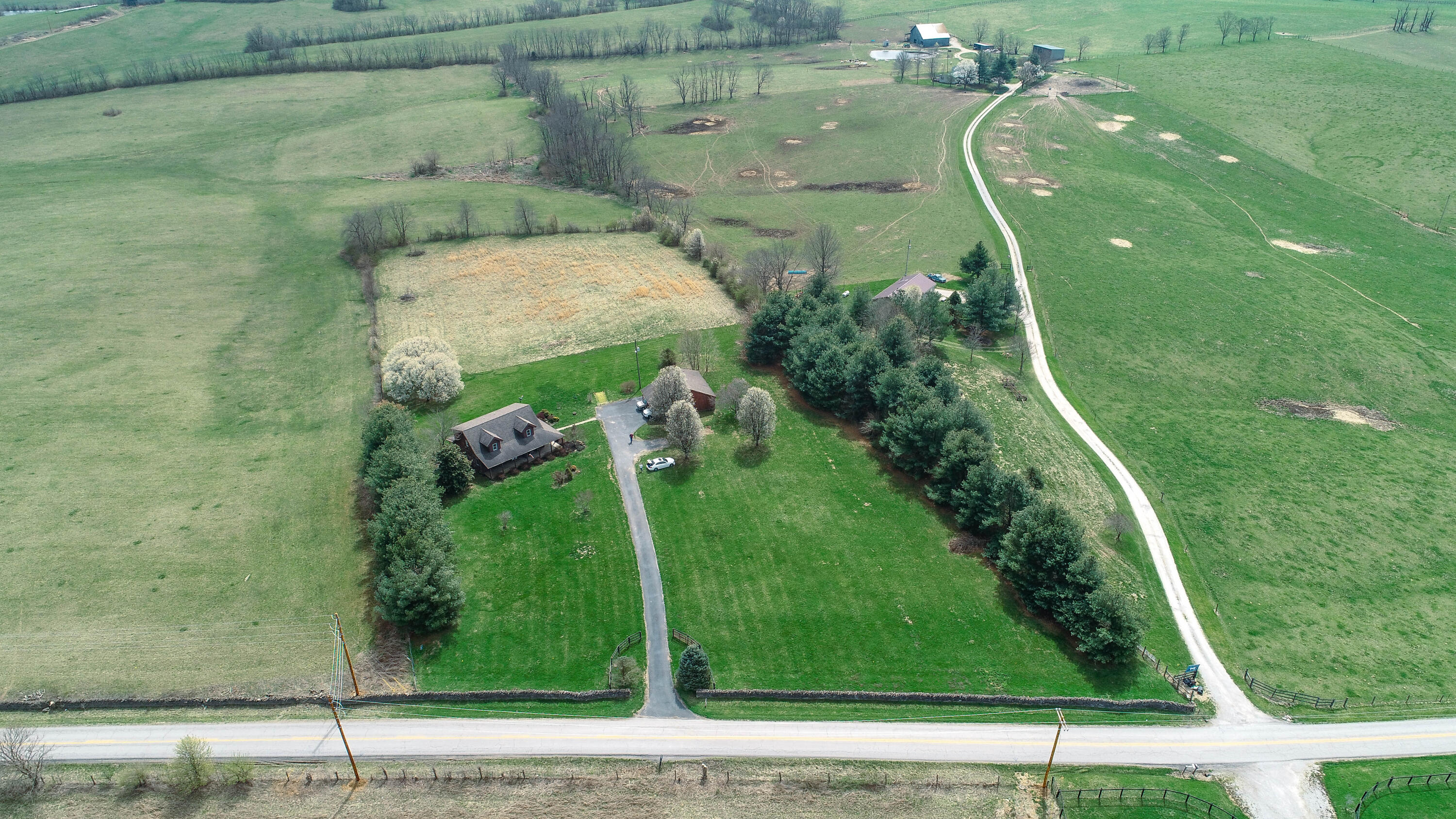 3261 Millersburg Ruddles Mill Road Paris, KY 40361 - Photo 7 of 50 DJI_0005