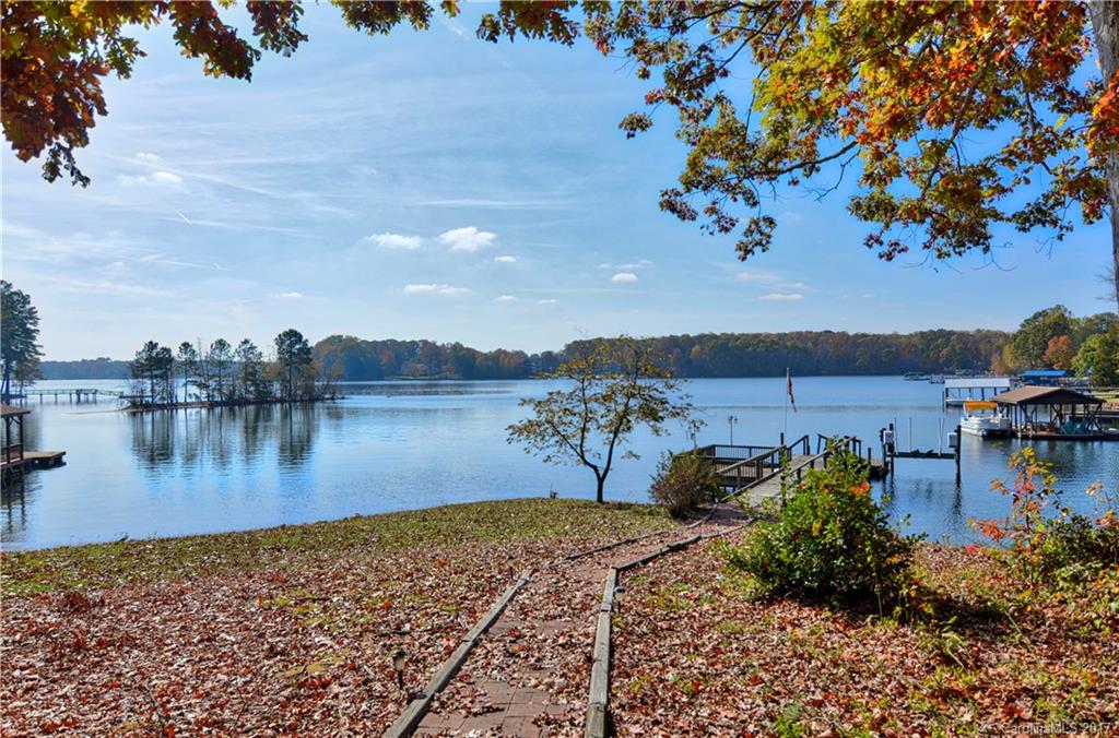 2685 Ranger Island Road Denver, NC 28037 - Photo 2 of 24 Gallery Image 2