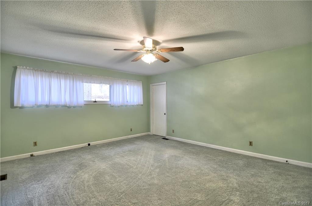2685 Ranger Island Road Denver, NC 28037 - Photo 14 of 24 Gallery Image 14
