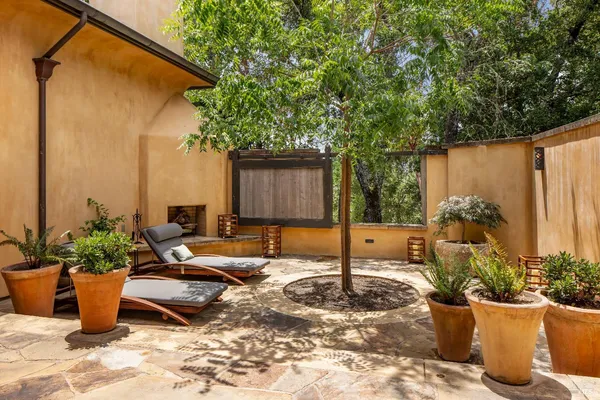 $19,800,000 | 232 North Fork Crystal Springs Road, St. Helena, CA 94574