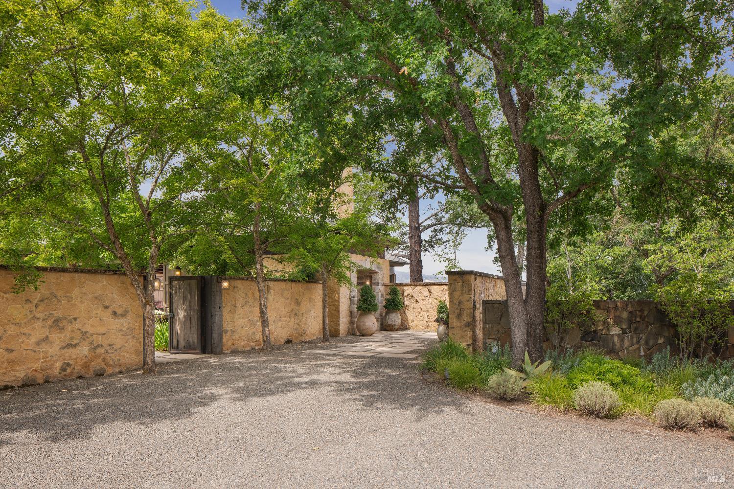 232 North Fork Crystal Springs Road St. Helena, CA 94574 - Photo 4 of 84