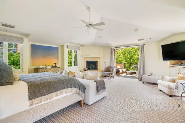 $19,800,000 | 232 North Fork Crystal Springs Road, St. Helena, CA 94574
