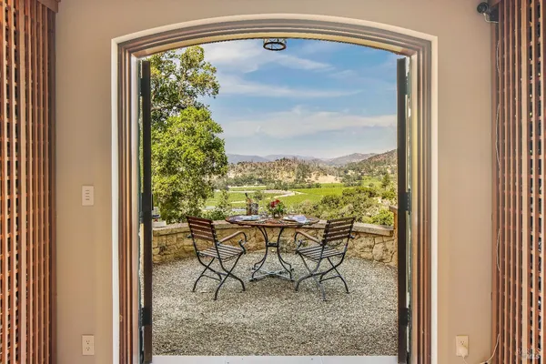 $19,800,000 | 232 North Fork Crystal Springs Road, St. Helena, CA 94574