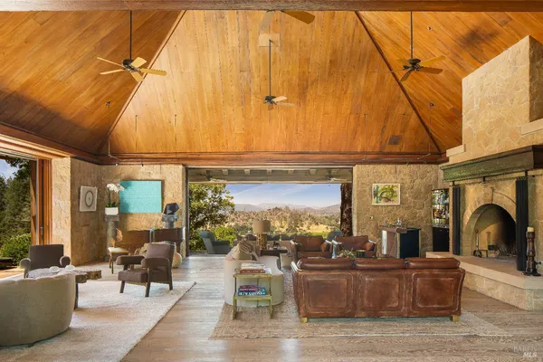 $19,800,000 | 232 North Fork Crystal Springs Road, St. Helena, CA 94574