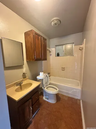 $1,250 | 515 Clark Avenue, San Antonio, TX 78210