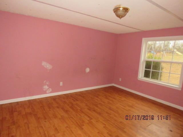 633 McCrary Street Philadelphia, TN 37846 - Photo 12 of 18 IMG_0065
