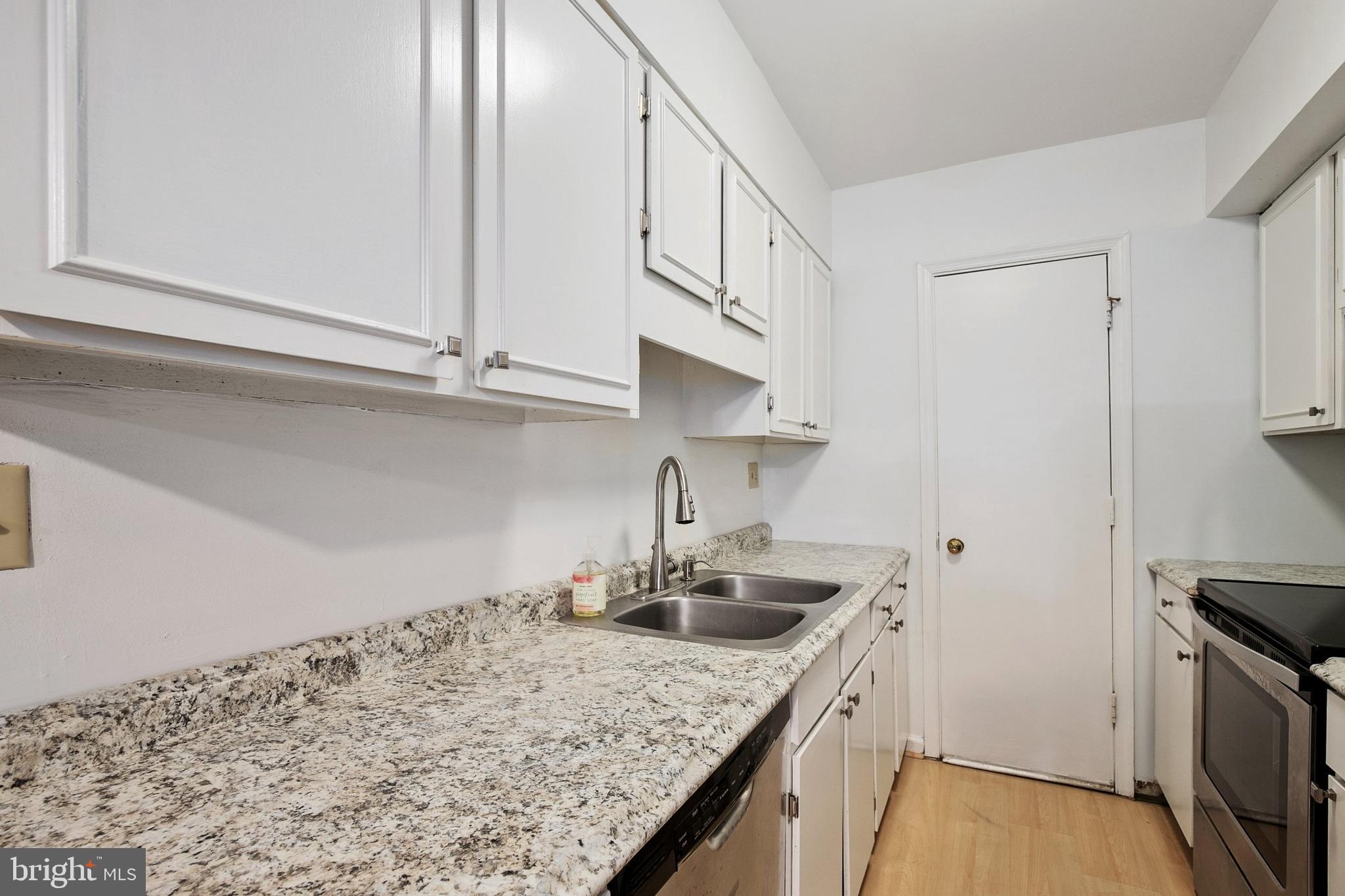 5900 Kingsford Road, Unit 430 Springfield, VA 22152 - Photo 8 of 26