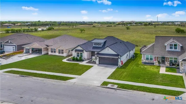 $426,000 | 504 Townhall Lane, Victoria, TX 77904