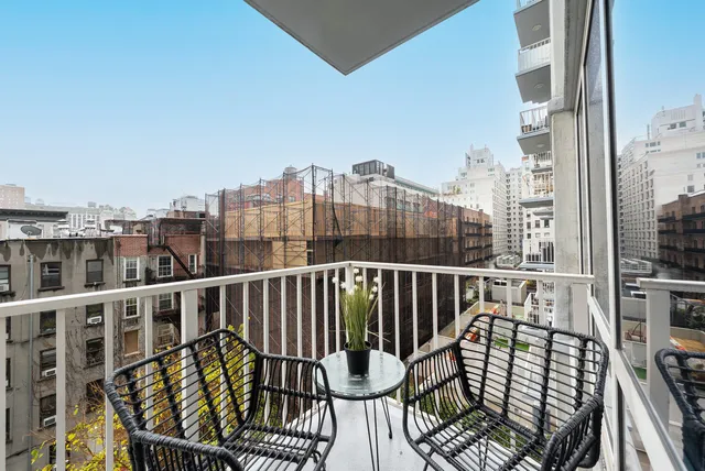 $2,195,000 | 340 East 23rd Street, Unit 5M | Gramercy