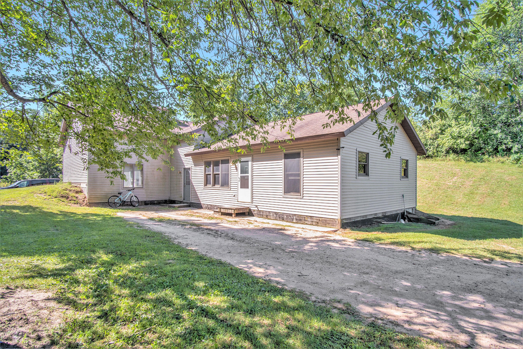 6749 West Taylor Road Mears, MI 49436 - Photo 7 of 105 DSC02067