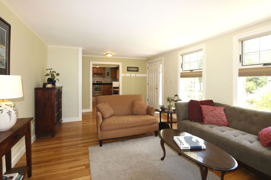 9 Sherman's Bridge Road Wayland, MA 01778 - Photo 4 of 23