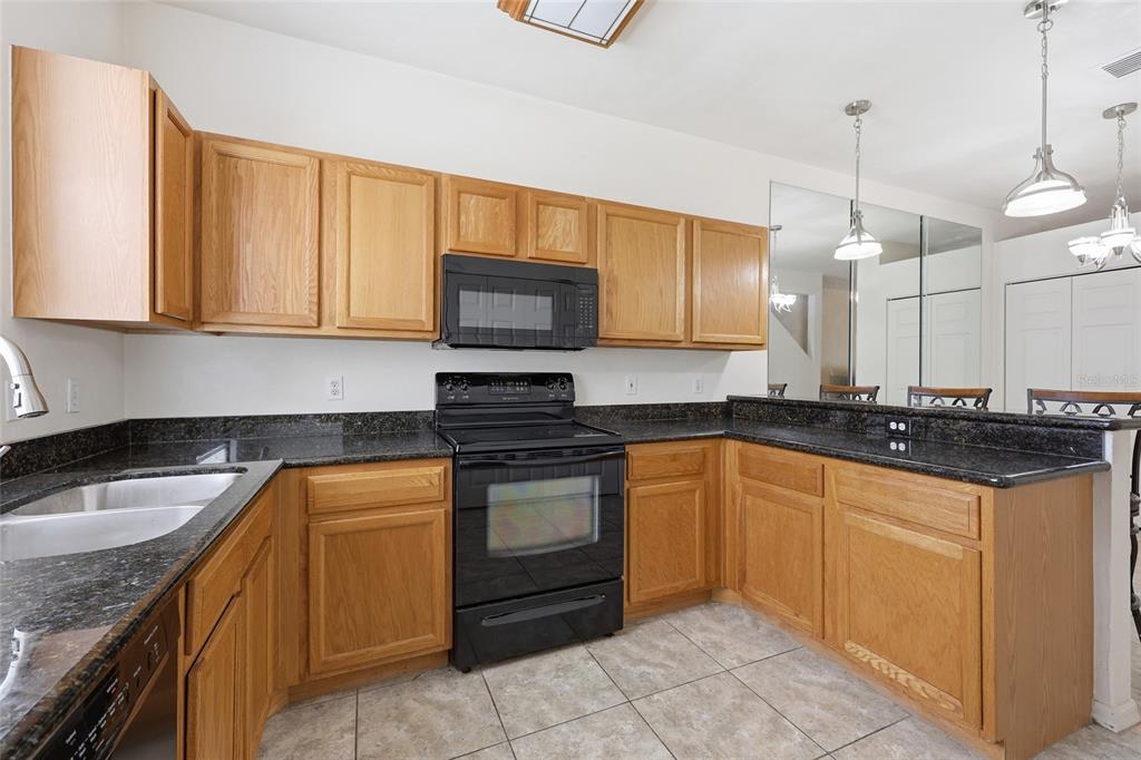 3890 Southwest 20th Avenue, Unit 1706 Gainesville, FL 32607 - Photo 8 of 36