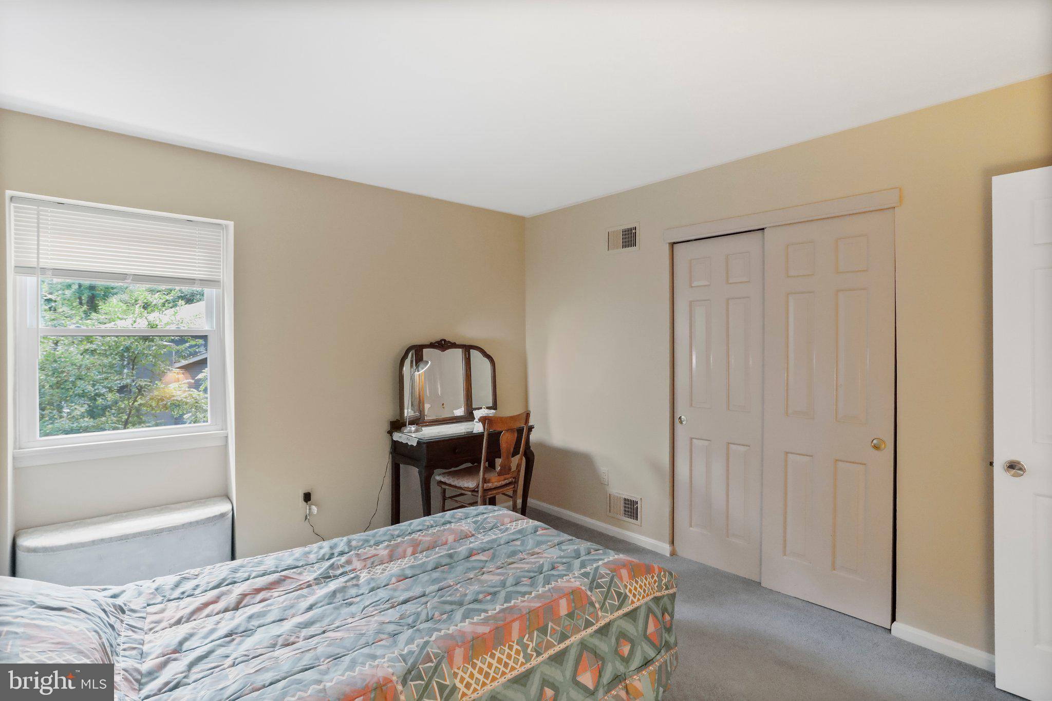 1644 Comanche Road Arnold, MD 21012 - Photo 38 of 61 Upstairs Bedroom 3