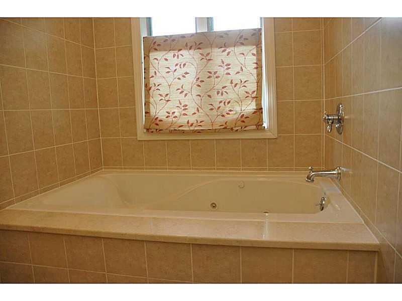 168 Foreside Road Cumberland Foreside, ME 04110 - Photo 26 of 30 Bathroom.