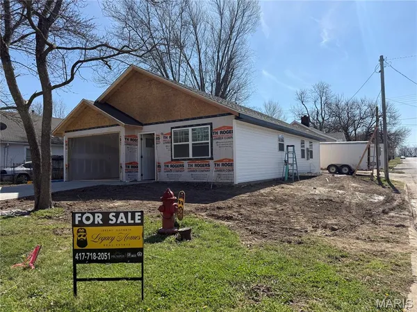 $199,900 | 387 Harrison Street, Lebanon, MO 65536