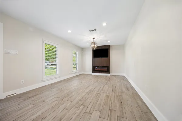 $519,000 | 1722 Crownover Road, Houston, TX 77080