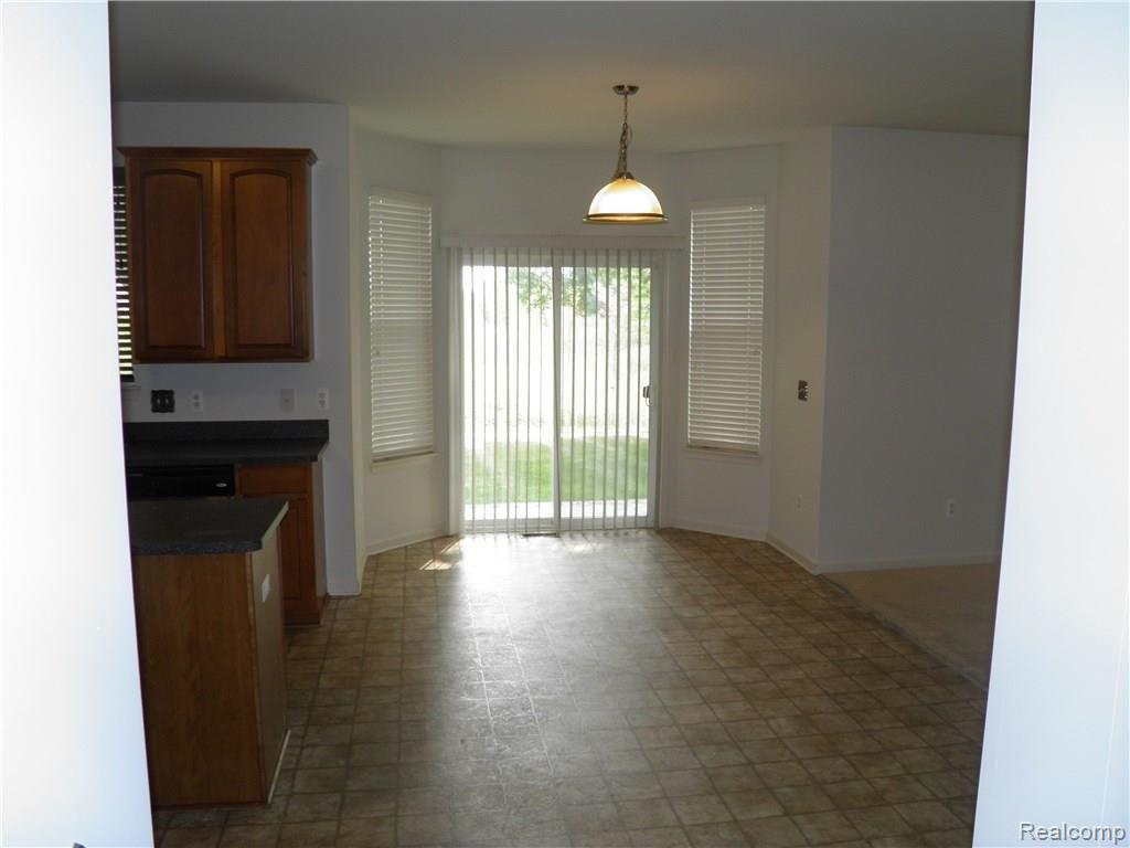 3237 Everett Drive Rochester Hills, MI 48307 - Photo 13 of 34