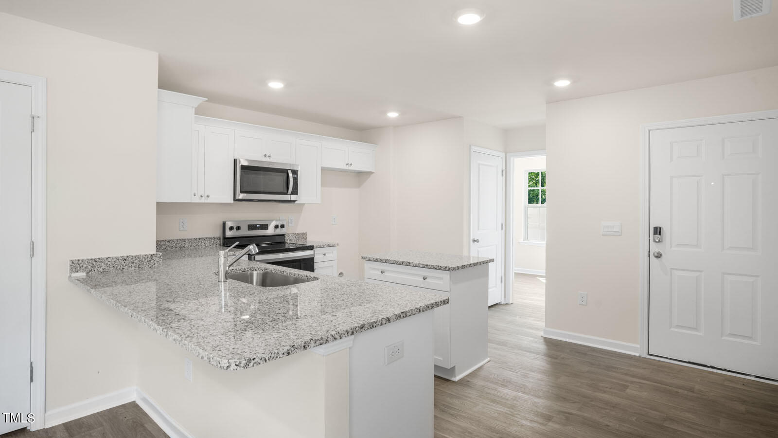 8709 Asher Gray Way Raleigh, NC 27616 - Photo 24 of 48 third-unit-thornton-007