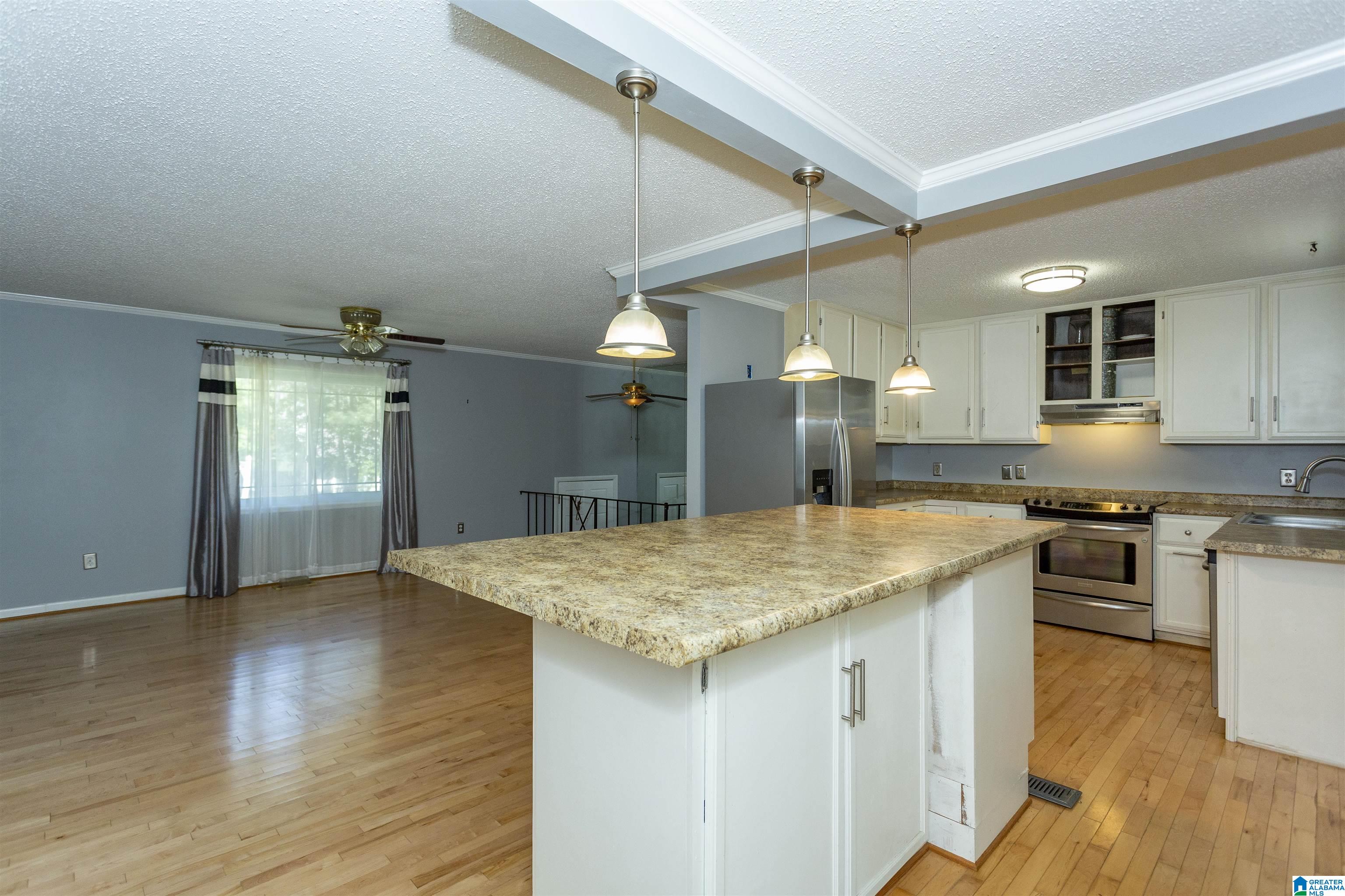 4914 Indian Valley Road Birmingham, AL 35244 - Photo 7 of 52