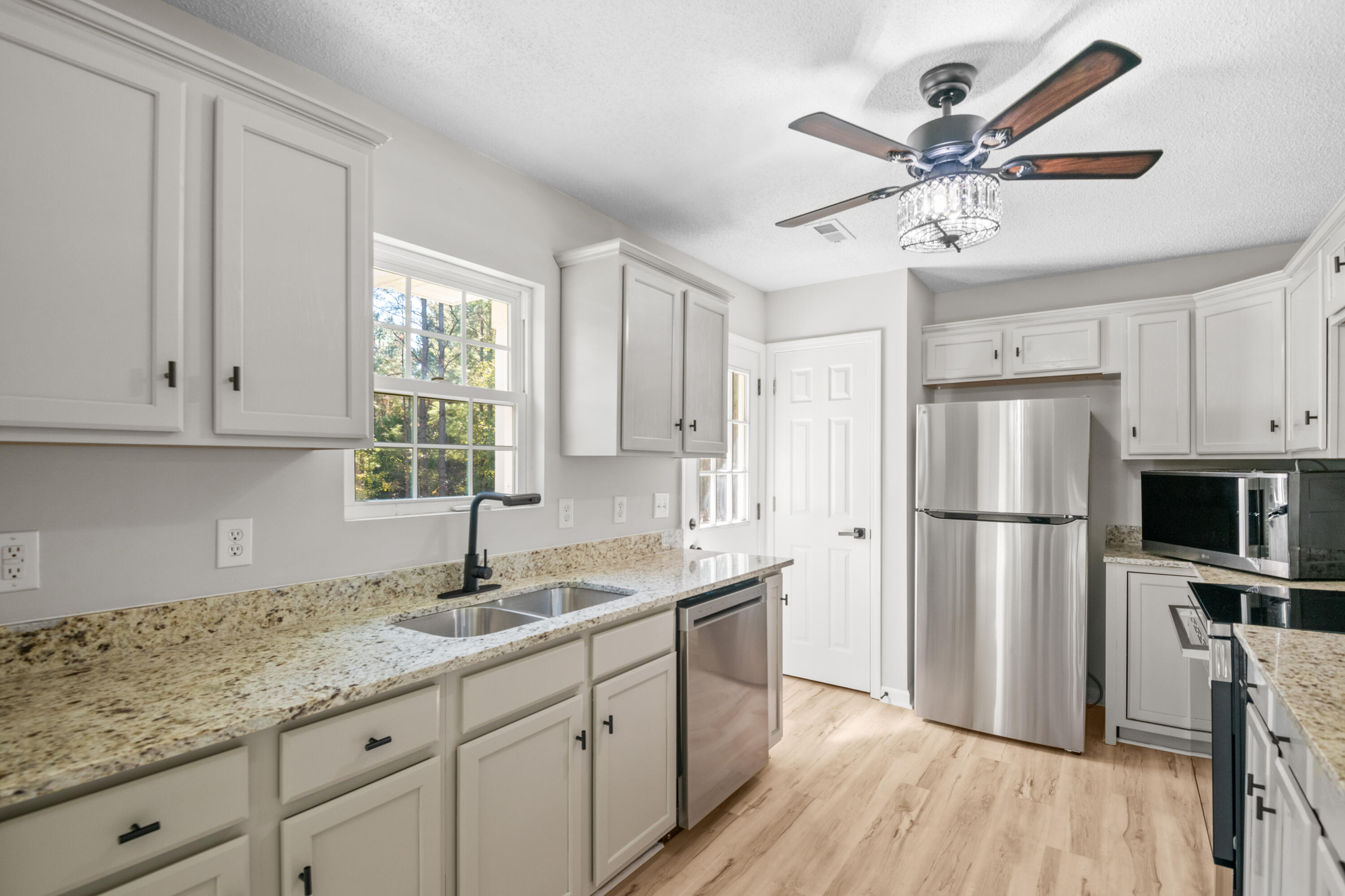 337 Majority Road Orangeburg, SC 29118 - Photo 8 of 29 Majority-9