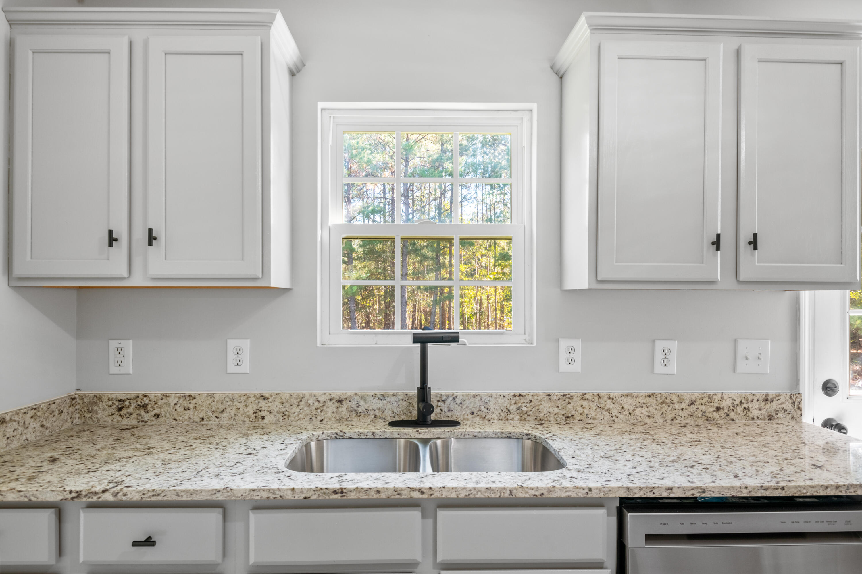 337 Majority Road Orangeburg, SC 29118 - Photo 9 of 29 Majority-11