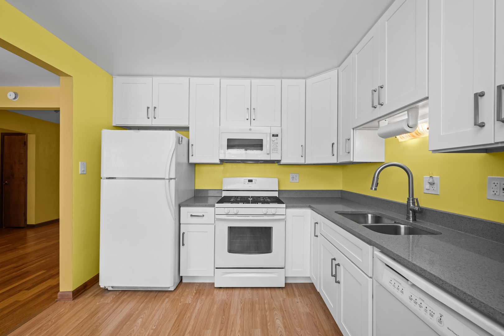 1368 East Palatine Road Palatine, IL 60074 - Photo 9 of 18