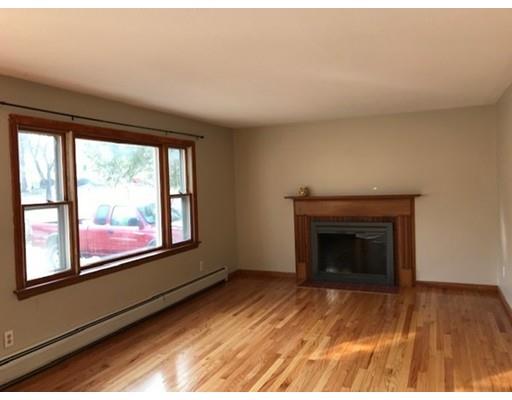 97 Glendale Road Amherst, MA 01002 - Photo 3 of 23 Gallery Image 3